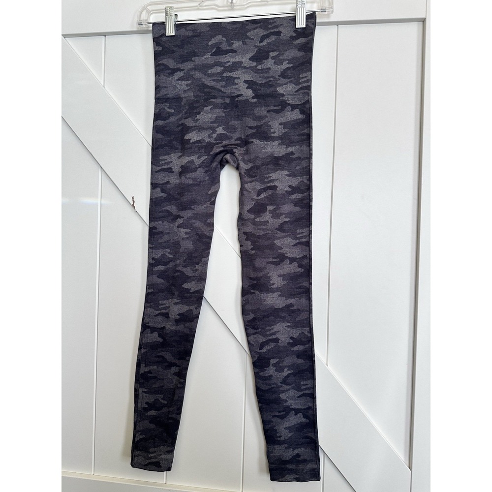 Spanx‎ AthleticLeggings Women Size S/P Gray Camo Stretch Petite